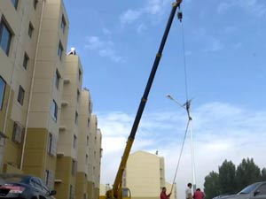 Solar LED street lamp installation construction case